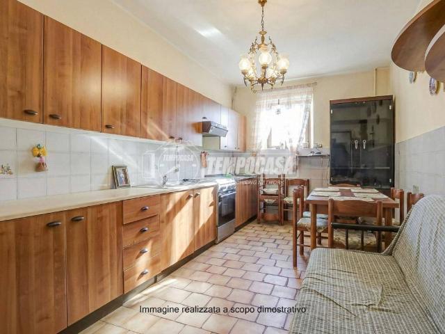 Villa Indipendente in vendita a Agrate, Agrate Conturbia
