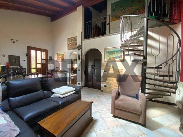 Villa Indipendente in vendita a Piemonte, Novara