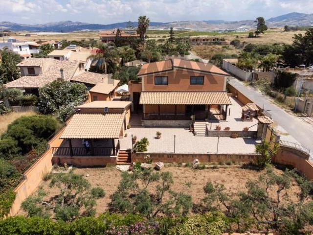 Villa Indipendente in vendita a Agrigento, Sicilia