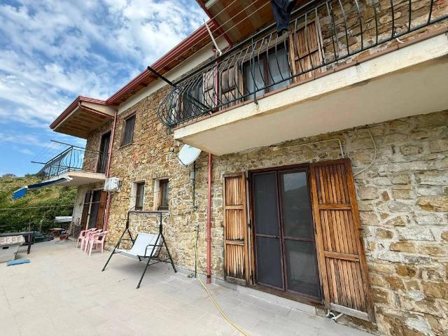 Villa Indipendente in vendita a Agropoli, Campania