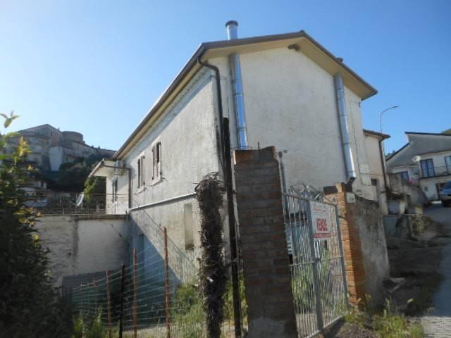 Villa Indipendente in vendita a Ailano, Campania