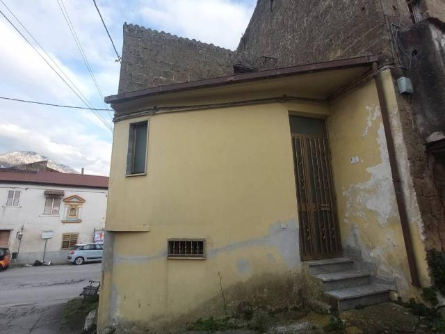 Villa Indipendente in vendita a Airola, Campania