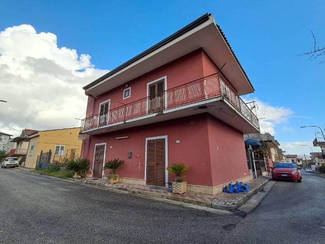 Villa Indipendente in vendita a San Donato, Airola