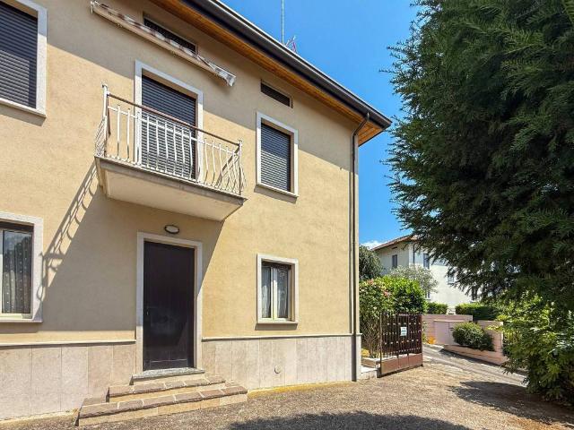 Villa Indipendente in vendita a Airuno, Lombardia
