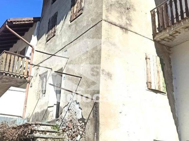 Villa Indipendente in vendita a Comunità della Vallagarina, Ala