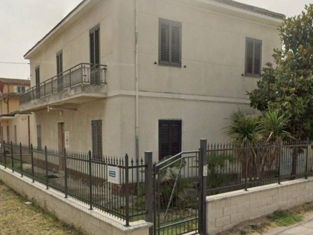 Villa Indipendente in vendita a Alanno, Abruzzo