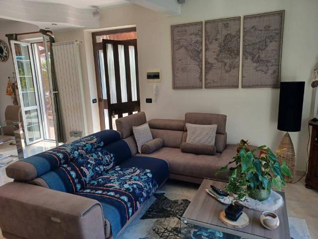 Villa Indipendente in vendita a Alassio, Liguria
