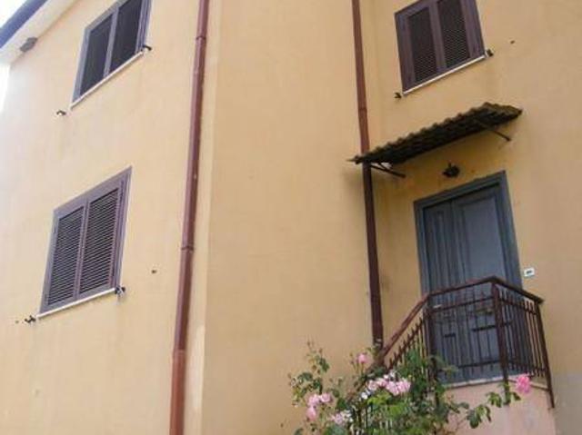Villa Indipendente in vendita a Alatri, Lazio
