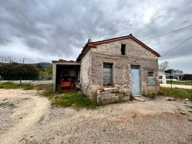Villa Indipendente in vendita a Sant'Emidio, Alatri