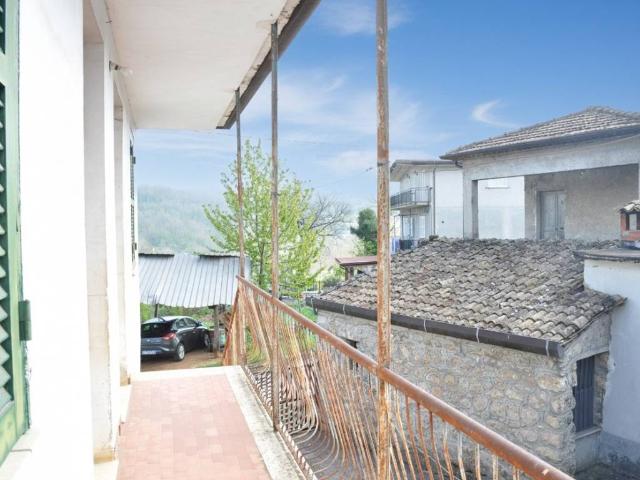 Villa Indipendente in vendita a Alatri, Lazio