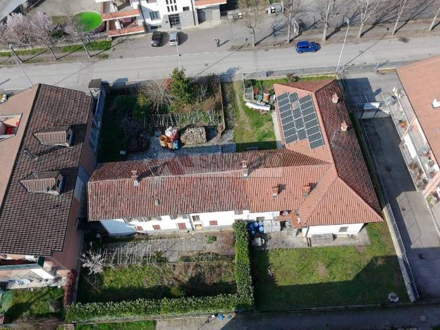 Villa Indipendente in vendita a Piemonte, Cuneo