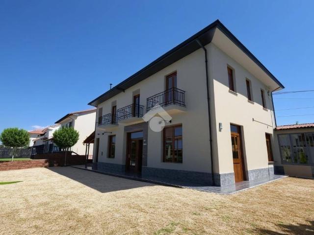 Villa Indipendente in vendita a Mussotto, Piemonte