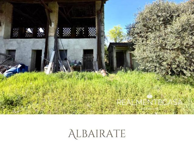 Villa Indipendente in vendita a Albairate, Lombardia