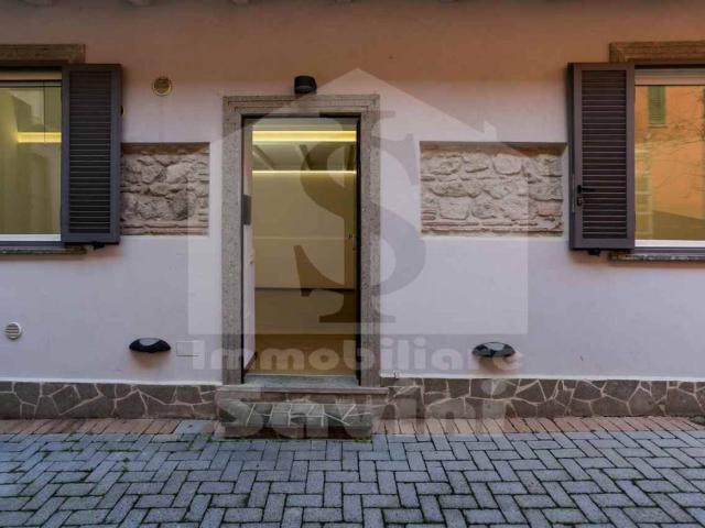 Villa Indipendente in vendita a Roma Capitale, Lazio