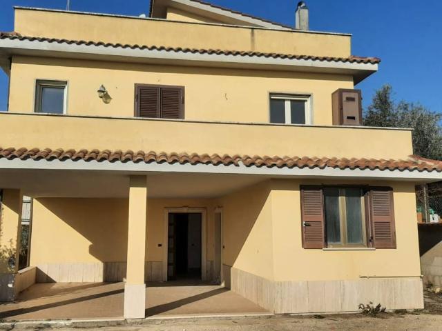 Villa Indipendente in vendita a Roma Capitale, Lazio