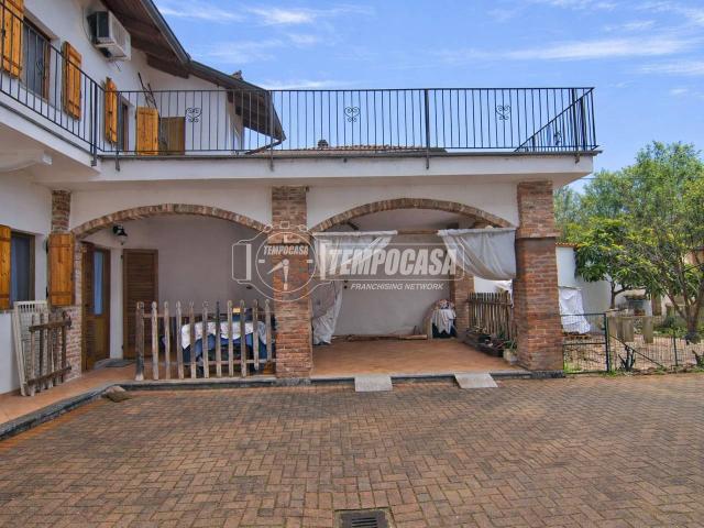 Villa Indipendente in vendita a Piemonte, Vercelli