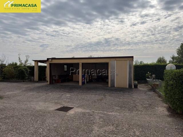 Villa Indipendente in vendita a Presina, Albaredo d'Adige