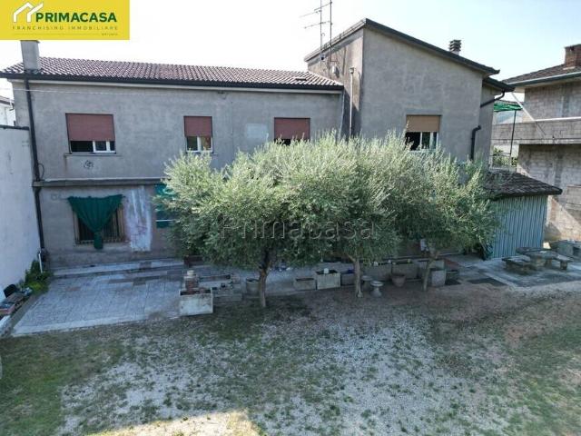 Villa Indipendente in vendita a Albaredo D'adige, Veneto