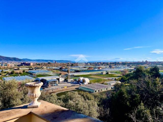 Villa Indipendente in vendita a Bastia, Albenga