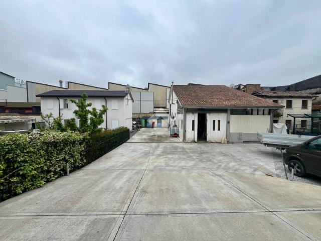 Villa Indipendente in vendita a Sant'Agostino, Albignasego