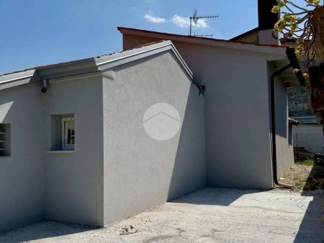 Villa Indipendente in vendita a Carpanedo, Albignasego