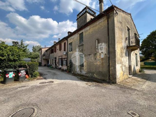 Villa Indipendente in vendita a Sant'Agostino, Albignasego
