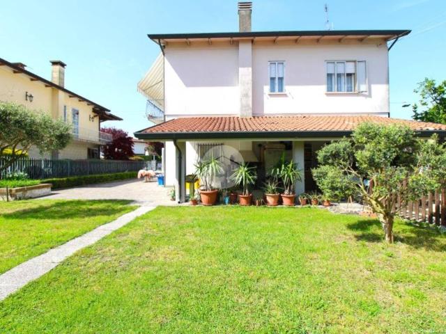 Villa Indipendente in vendita a San Giacomo, Albignasego