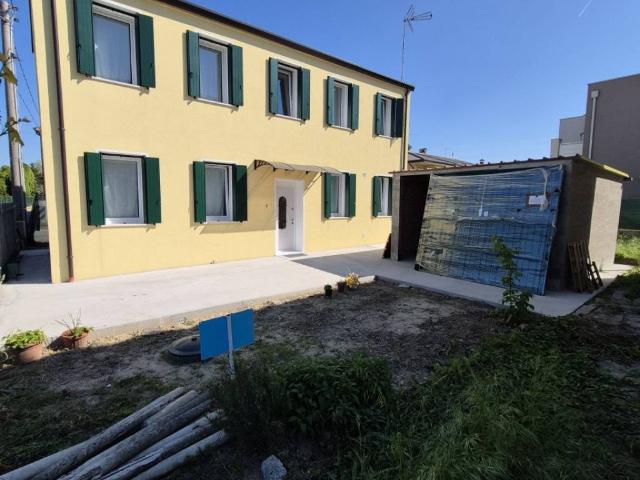 Villa Indipendente in vendita a Mandriola, Albignasego