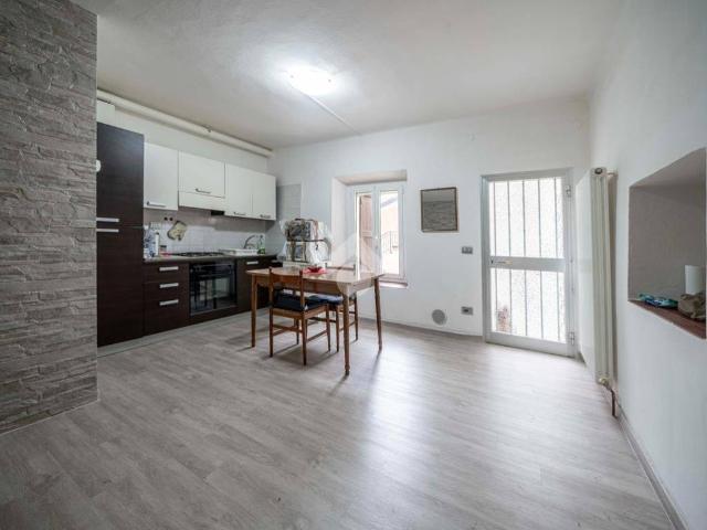 Villa Indipendente in vendita a Colline Matildiche, Re