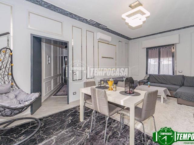 Villa Indipendente in vendita a Albuzzano, Lombardia