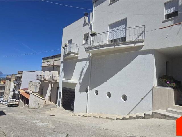 Villa Indipendente in vendita a Alcamo, Sicilia