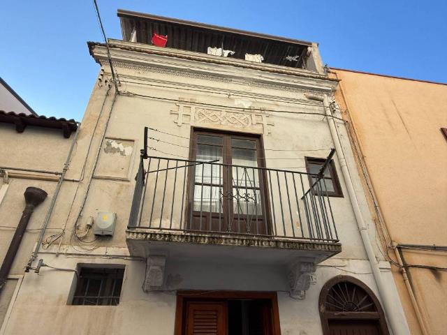 Villa Indipendente in vendita a Alcamo, Sicilia