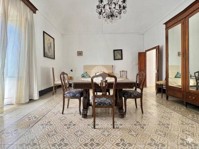 Villa Indipendente in vendita a Alcamo, Sicilia