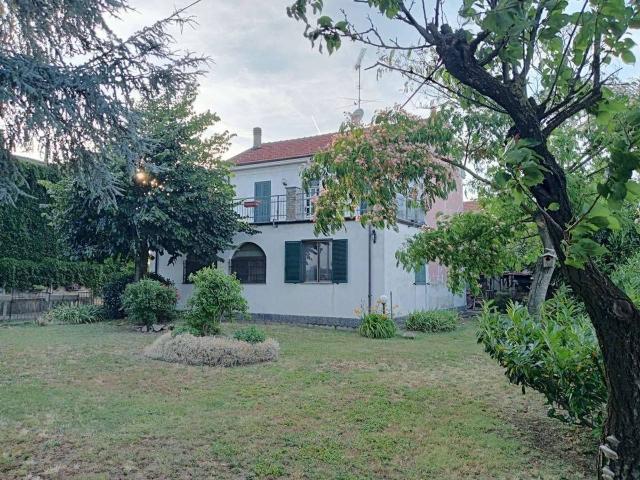 Villa Indipendente in vendita a Piemonte, Alessandria
