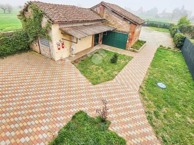 Villa Indipendente in vendita a Piemonte, Alessandria