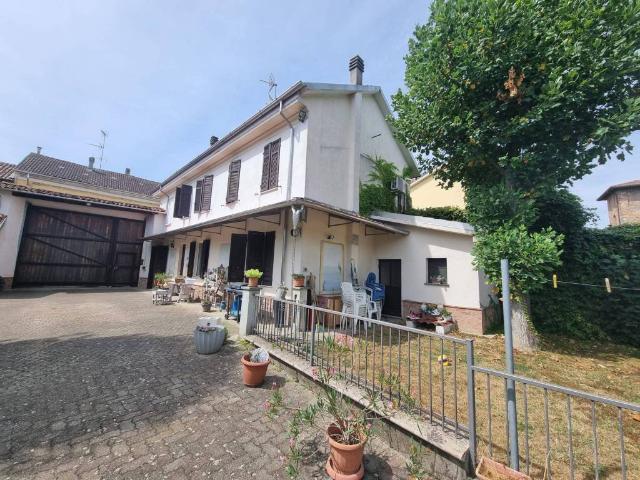 Villa Indipendente in vendita a Piemonte, Alessandria