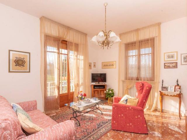 Villa Indipendente in vendita a Piemonte, Alessandria