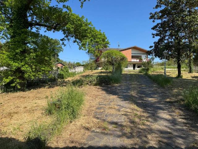 Villa Indipendente in vendita a Piemonte, Alessandria