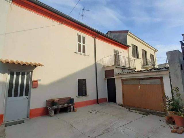 Villa Indipendente in vendita a Piemonte, Alessandria