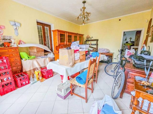 Villa Indipendente in vendita a Piemonte, Alessandria
