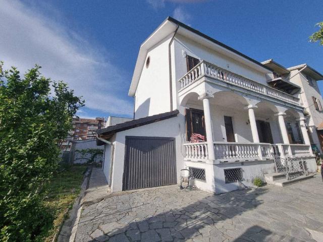 Villa Indipendente in vendita a Piemonte, Alessandria