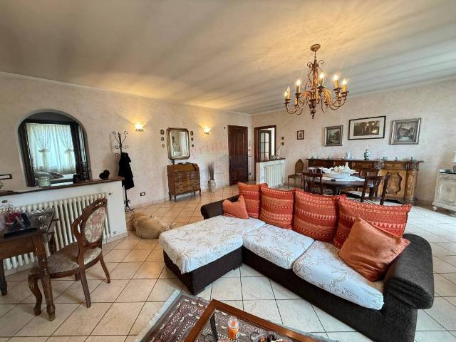 Villa Indipendente in vendita a Piemonte, Alessandria