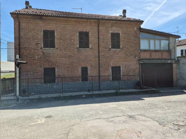 Villa Indipendente in vendita a Piemonte, Alessandria