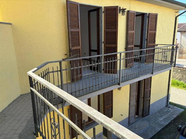 Villa Indipendente in vendita a Piemonte, Alessandria