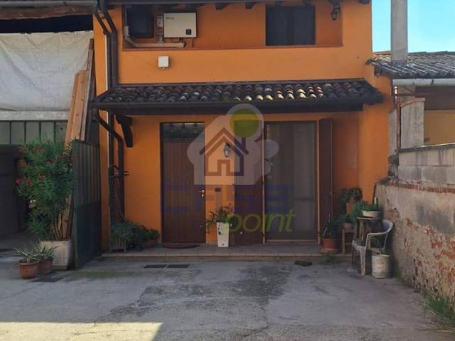 Villa Indipendente in vendita a Alfianello, Lombardia