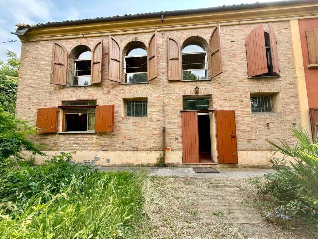 Villa Indipendente in vendita a Unione dei comuni della Bassa Romagna, Alfonsine