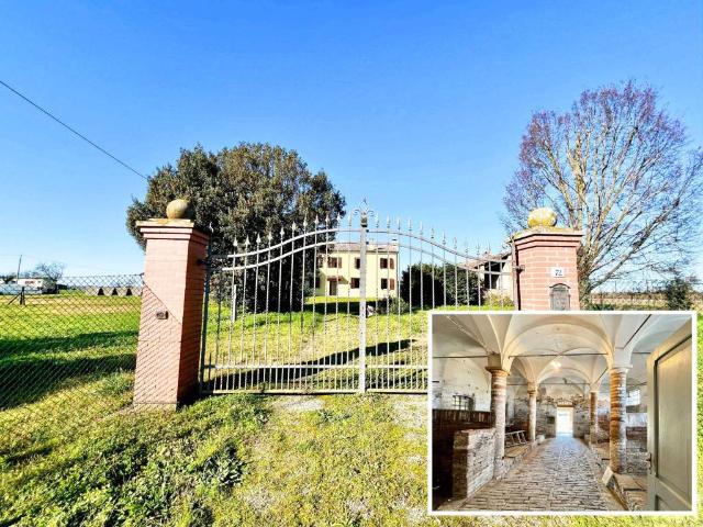 Villa Indipendente in vendita a Unione dei comuni della Bassa Romagna, Alfonsine