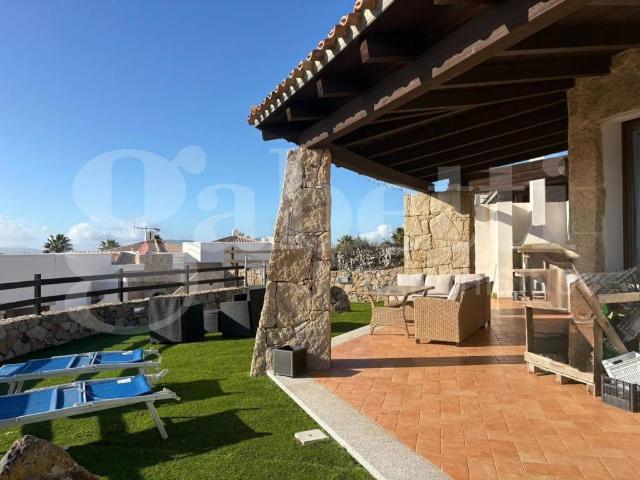 Villa Indipendente in vendita a Alghero, Sardigna/Sardegna