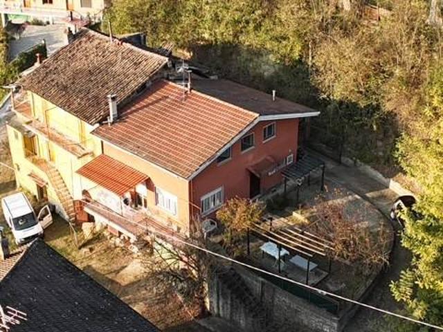 Villa Indipendente in vendita a Piemonte, Alessandria