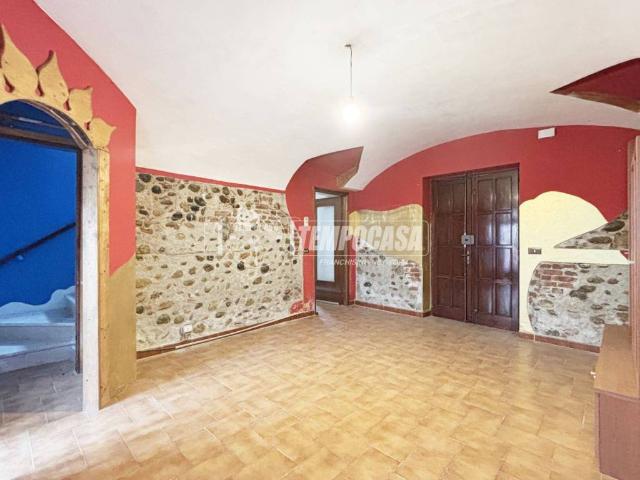 Villa Indipendente in vendita a Piemonte, Vercelli